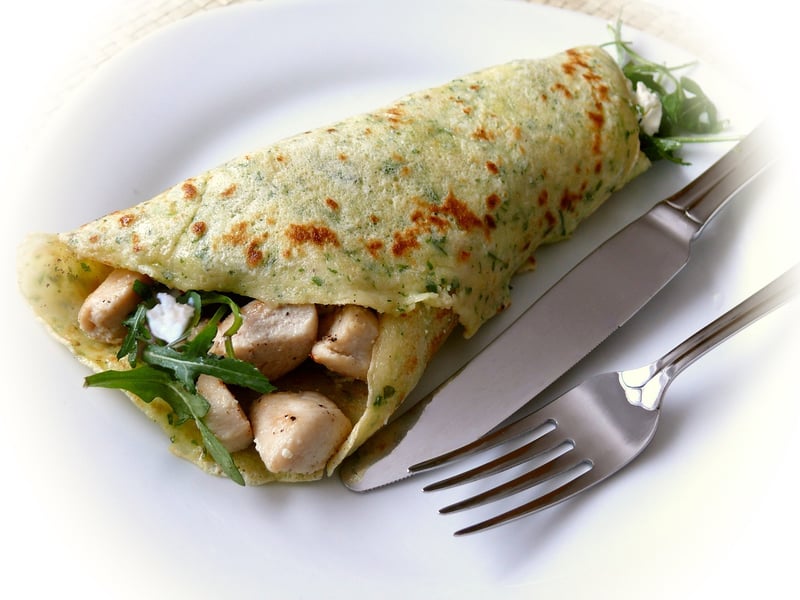 Healthy pancakes with fruits